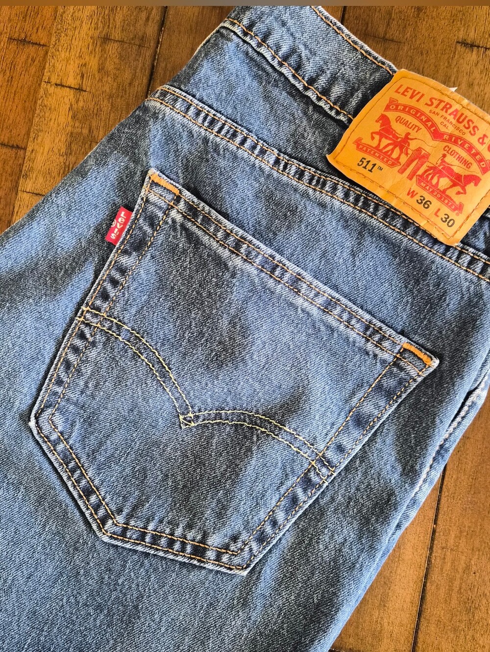 Levi's Men's Slim Straight Jeans - Light Blue Denim